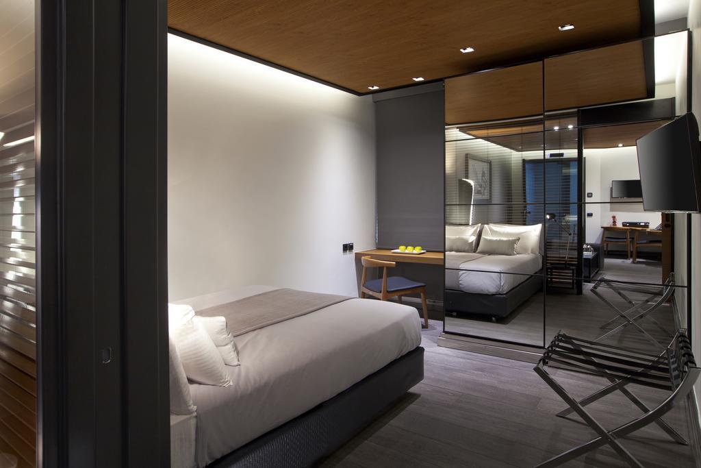 Met34 Hotel